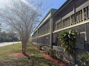 Building Photo - 4113 NW 88th Ave