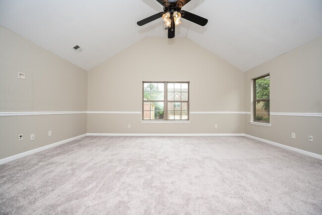 Foto del edificio - 113 Tyre Dr