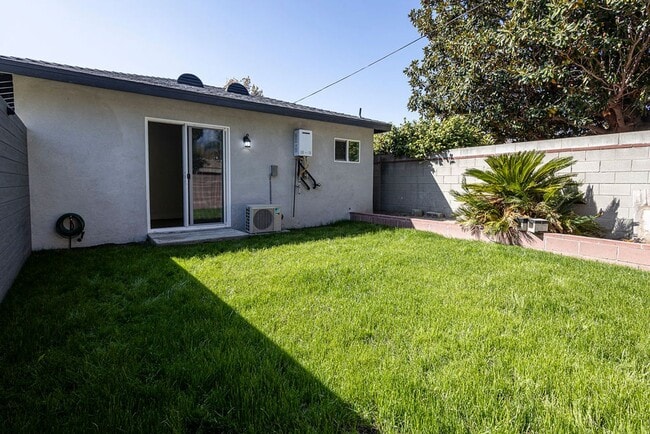 Building Photo - Keystone