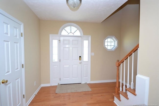 Building Photo - 361 Americana Dr