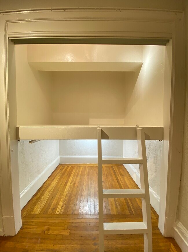Foto del interior - St. Francis Terrace LLC.