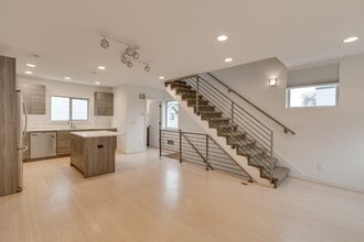 Building Photo - 2421 NW 61st St