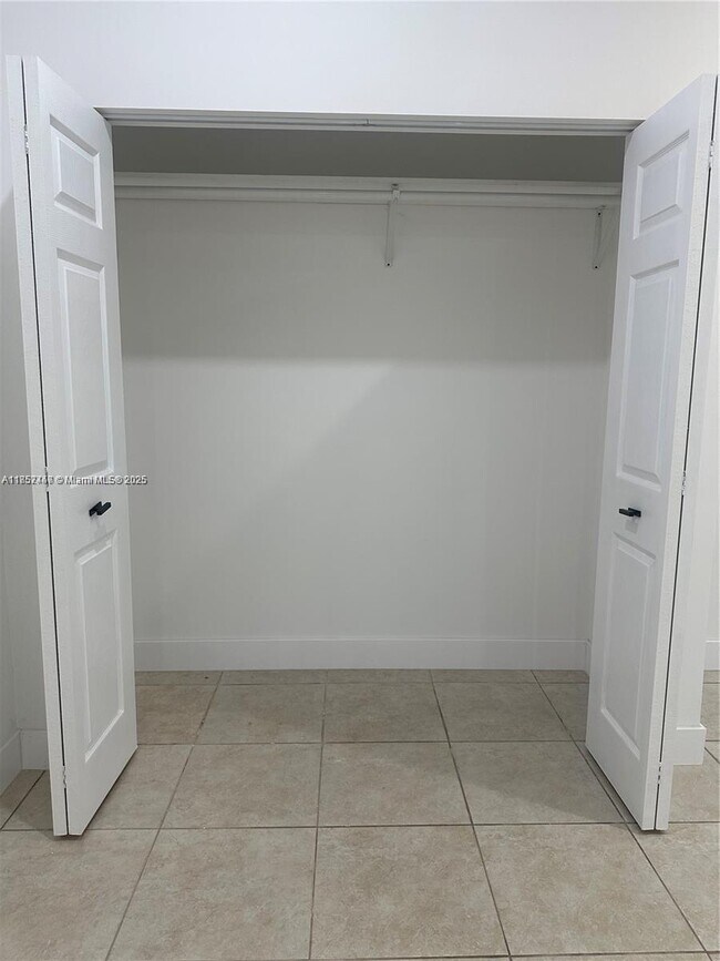 Foto del edificio - 16460 SW 280th St