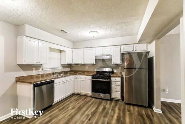 Building Photo - 1129 Briar Cove Ct