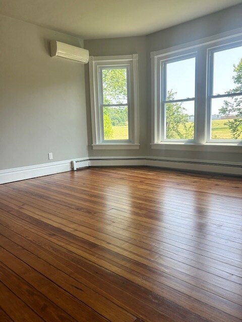 Foto del edificio - 4579 Lower Valley Rd