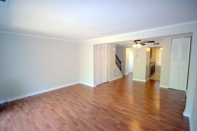 Foto del edificio - 7738 Kingsberry Ct