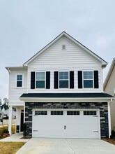 Building Photo - 103 Yellow Iris Dr