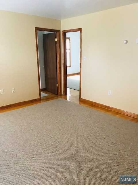 Foto del edificio - 290 County Rd