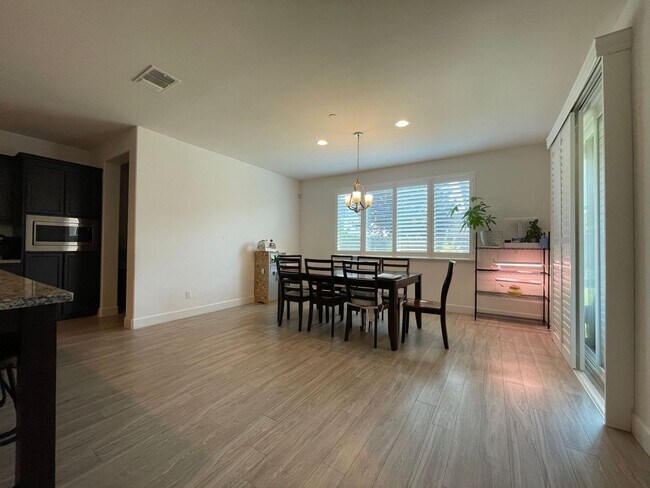 Foto del edificio - Southtown Home