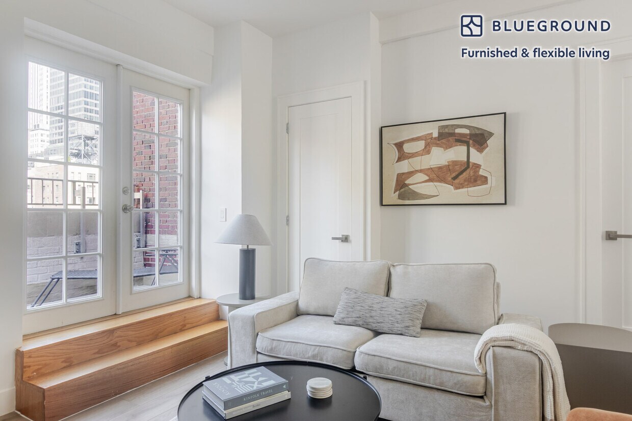 Foto principal - 138 E 38th St