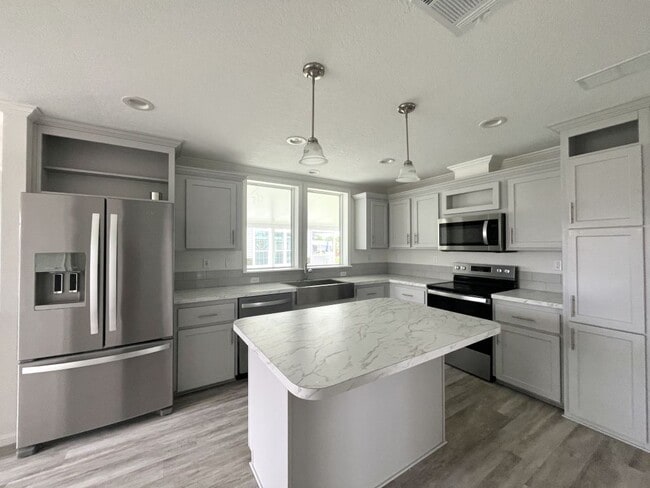 Building Photo - 246 Bimini Cay Cir