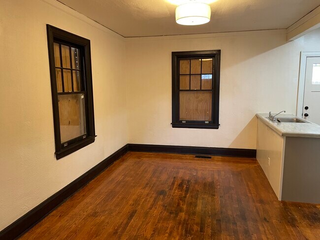 Foto del edificio - 806 Grant St