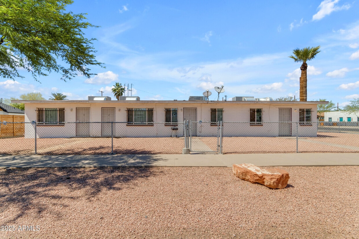 Foto principal - 502 North 11th St