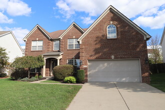Building Photo - 417 Courchelle Dr