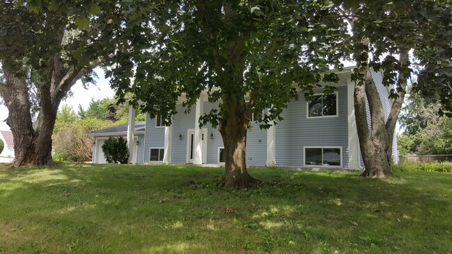 Building Photo - 23512 E Williams Ct