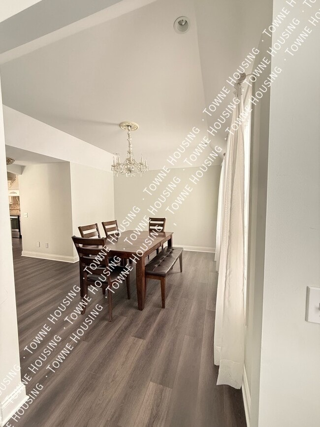 Foto del edificio - 13573 Schang Rd