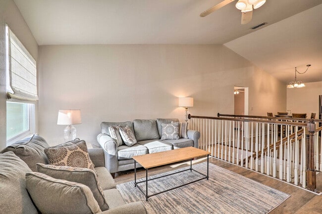 Building Photo - 4484 Cobia Dr SE