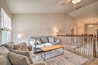 Building Photo - 4484 Cobia Dr SE