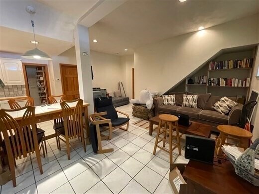 Foto del edificio - 50 Radnor Rd