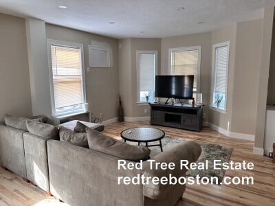 Photo - 14 Lincoln Rd Townhome