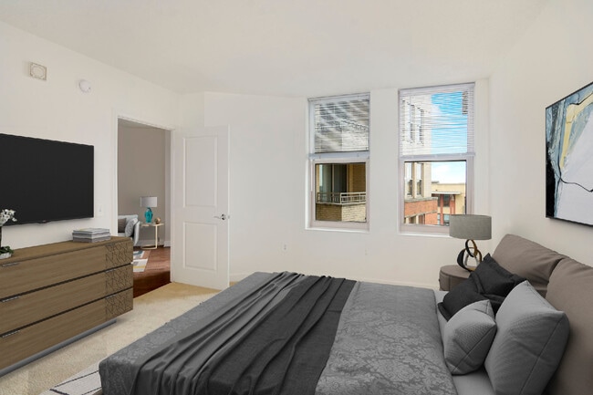 Photo - Spinnaker Bay at Harbor East Apartments