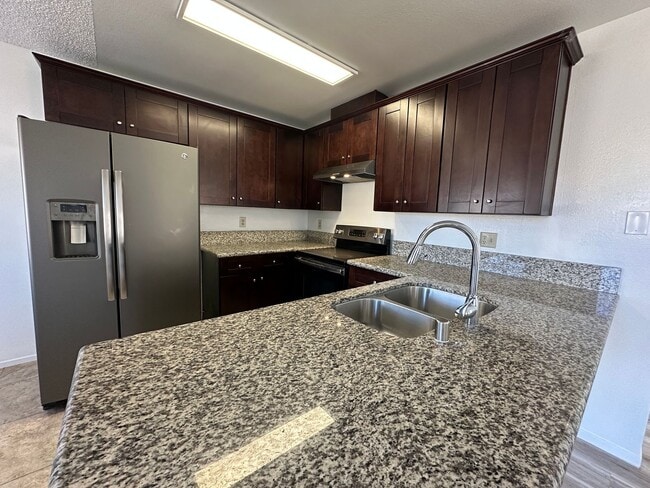Building Photo - 2687 Alicialynn Way