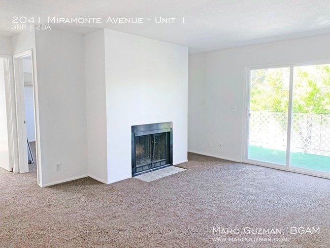 Building Photo - 2041 Miramonte Ave