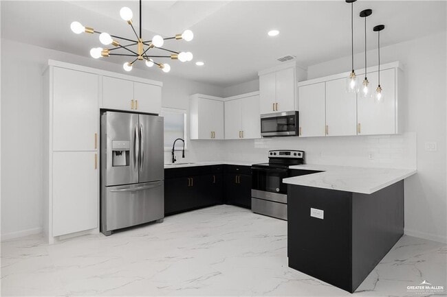 Foto del edificio - 11 E Hibiscus Ave