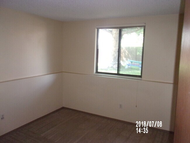 Foto del edificio - Littleton Ranch Style Townhome - 2 Bedroom...