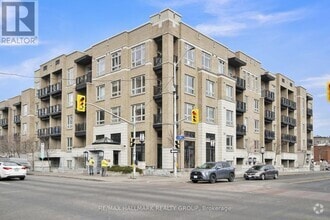 Building Photo - 429-429 Kent St