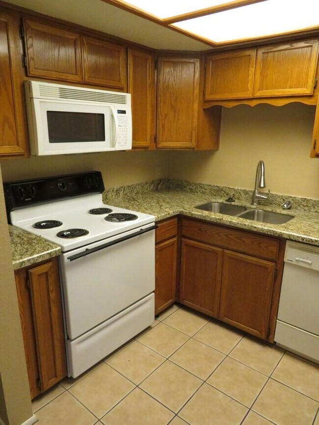 Foto del edificio - 17 E Ruth Ave