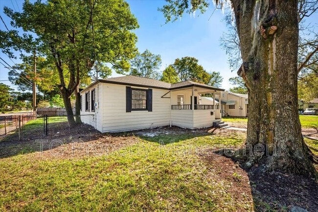 Building Photo - 981 McTyre Ct