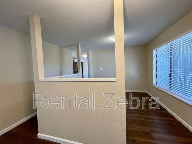 Building Photo - 2421 Donna Maria Way
