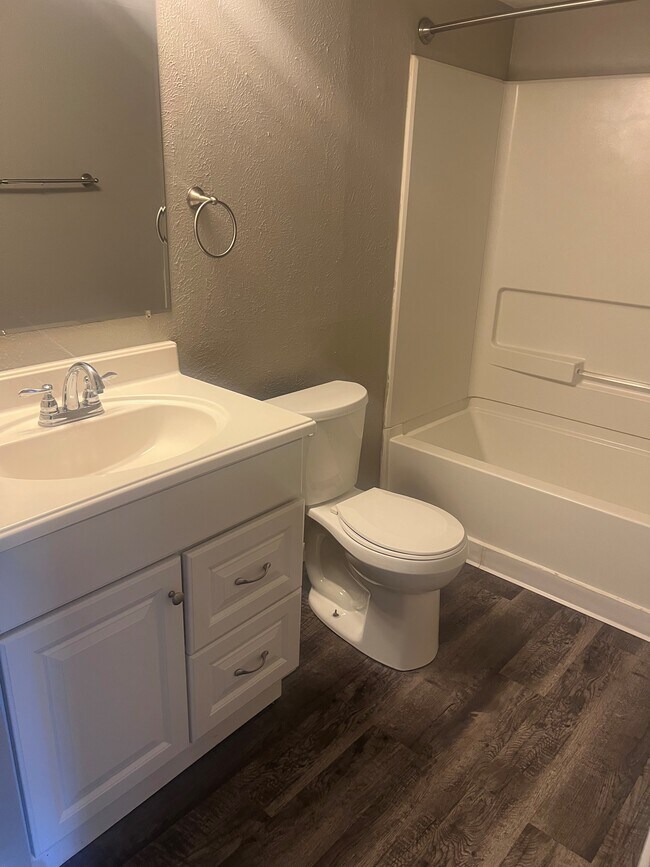 Foto del edificio - Tudor Arms