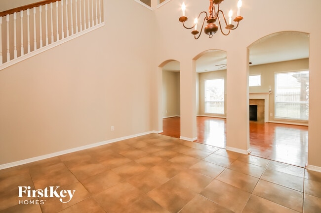 Foto del edificio - 6707 Level Pond Ln