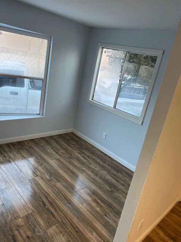 Building Photo - 10 9th Ave