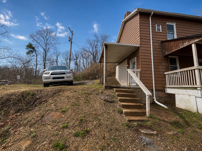 Foto del edificio - Jump into June and Own Your Own Home with our Summer Savings Spectacular!! -  Lease-to-Own Opport...