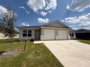 Building Photo - 1157 Lindsey Dr