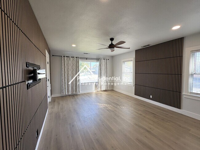 Foto del edificio - Updated 3bd/2ba North Sacramento House