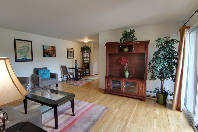 Interior Photo - KIMBERWYCK APARTMENTS