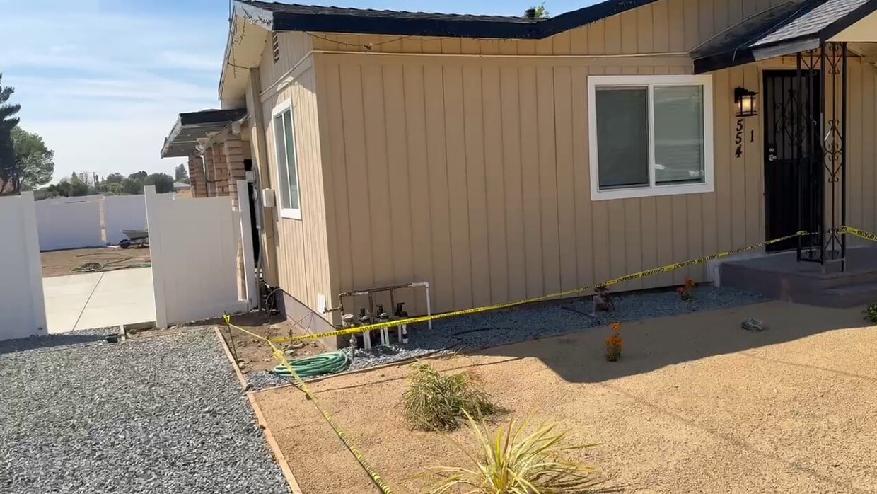 Photo - 554 S Willow Ave (Rialto, CA)
