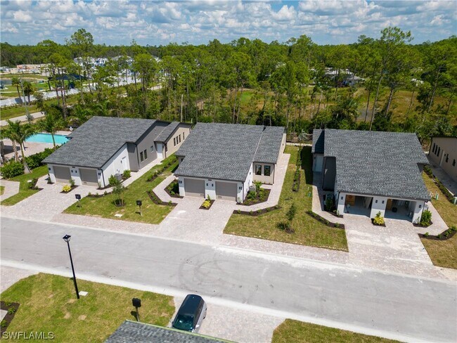 Foto del edificio - 5826 Jasper Way