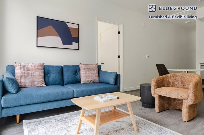 Foto del edificio - 10050 NE 10th St