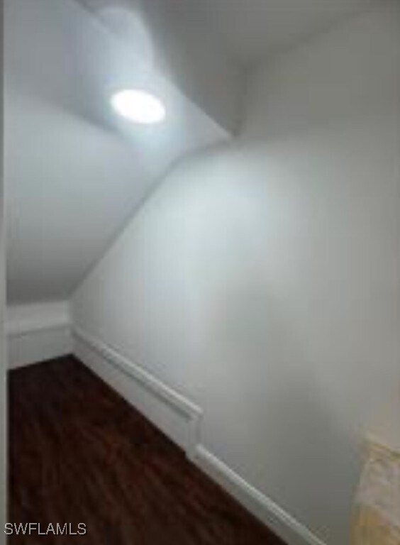 Building Photo - 177 Santa Clara Dr