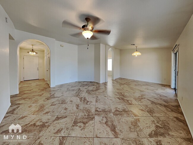 Foto del edificio - 4123 S Ferris Dr