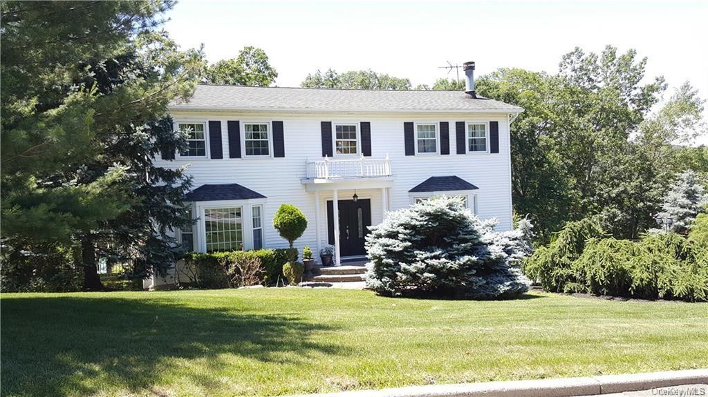 Primary Photo - 52 Riverglen Dr