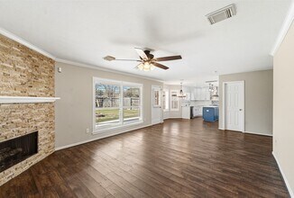 Building Photo - 6923 Cobblestone Path