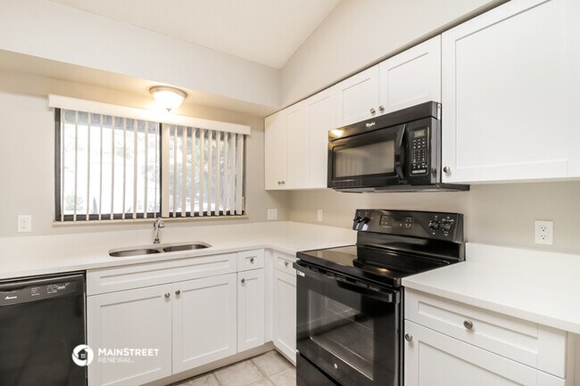 Building Photo - 5221 Carrick Rd