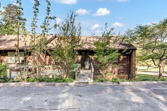 Building Photo - 1434 Montvale Station Rd