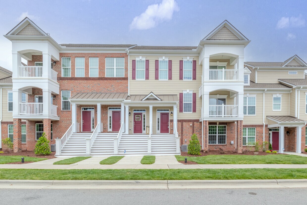 Primary Photo - 10530 Sablewood Dr